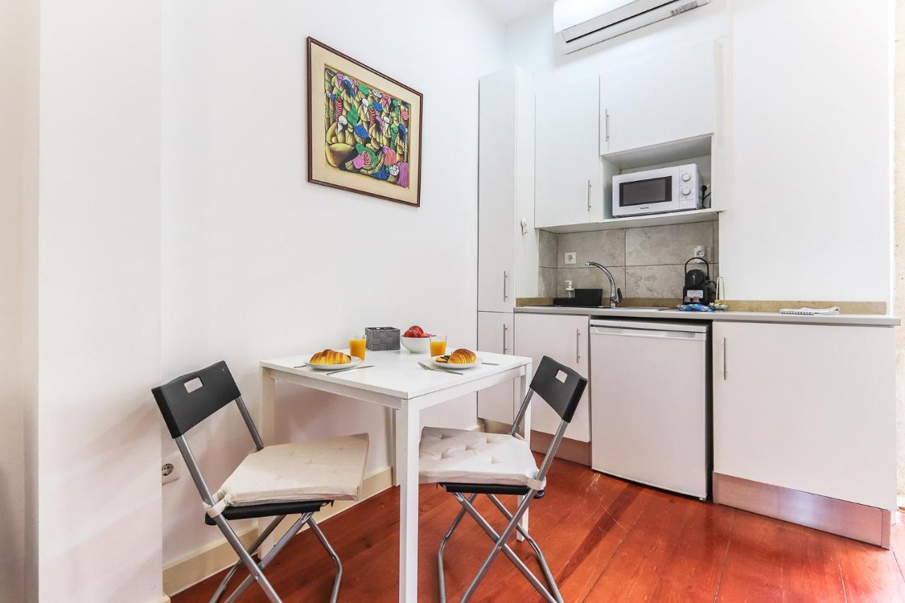 Vita Portucale ! Stylish Apartment Campo Ourique Lisboa المظهر الخارجي الصورة
